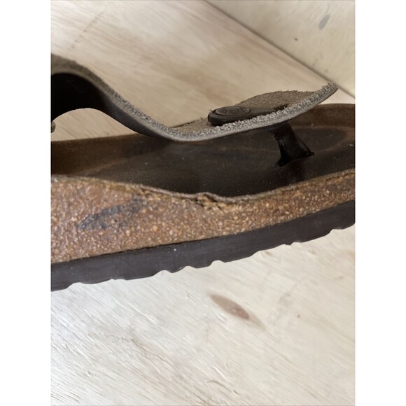 Birkenstock Womens Gizeh Size 38 US 7.5 approx shoe Sandal Cork Floor - Picture 12 of 14